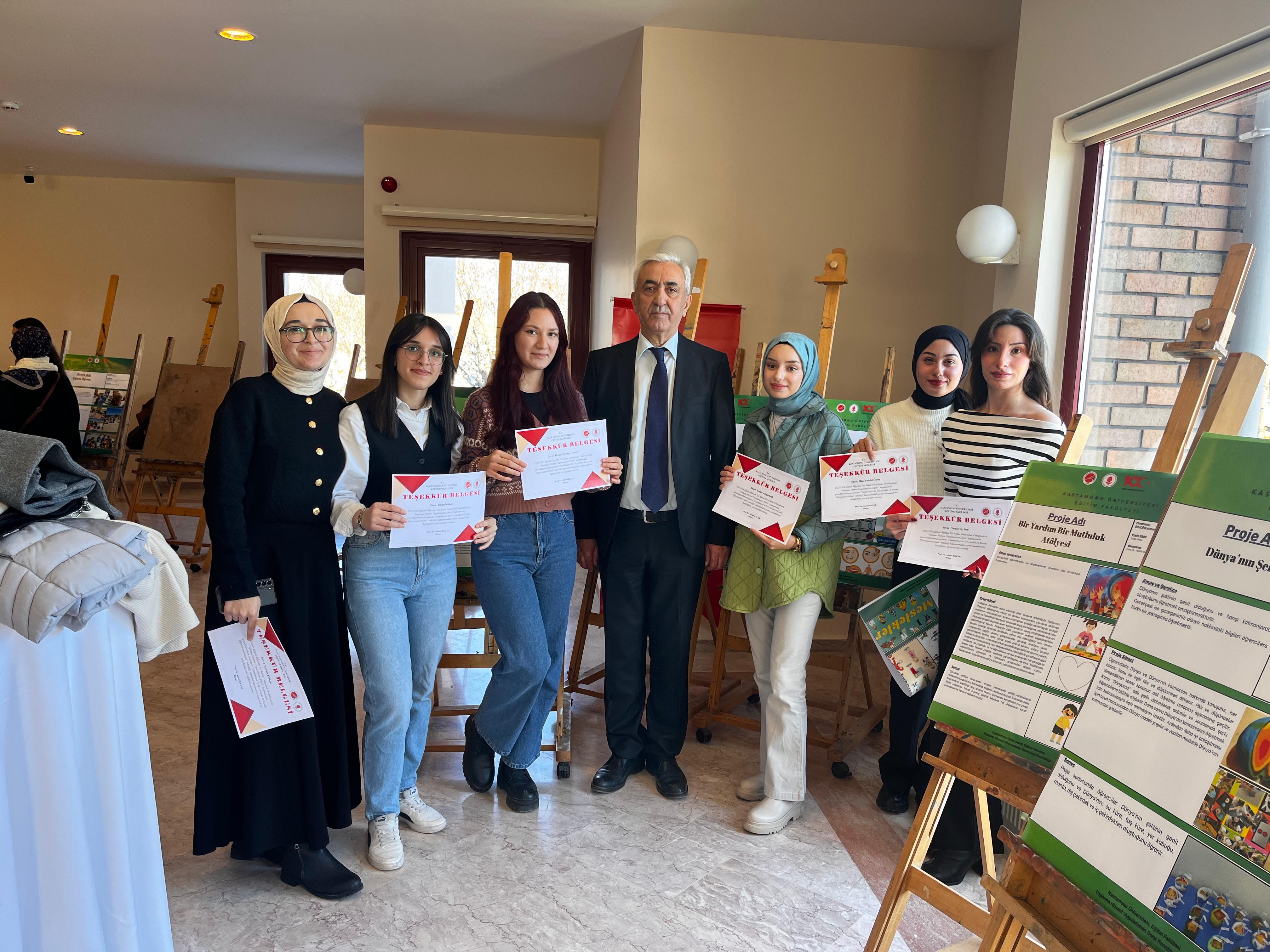 Topluma Hizmet Uygulamaları Proje Sergisi Düzenlendi