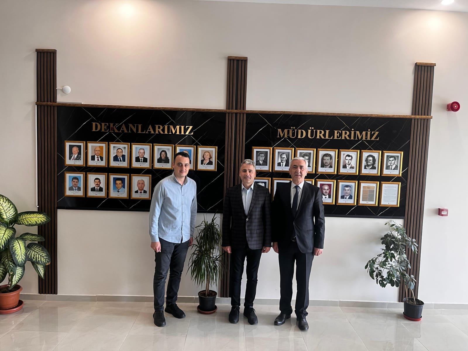 Empower Digi Teach: Dijital Yeterlilik Konferansı ve Çalıştayı Sorumlusu Prof. Dr. Ercan Akpınar Dekanımızı ziyaret etti