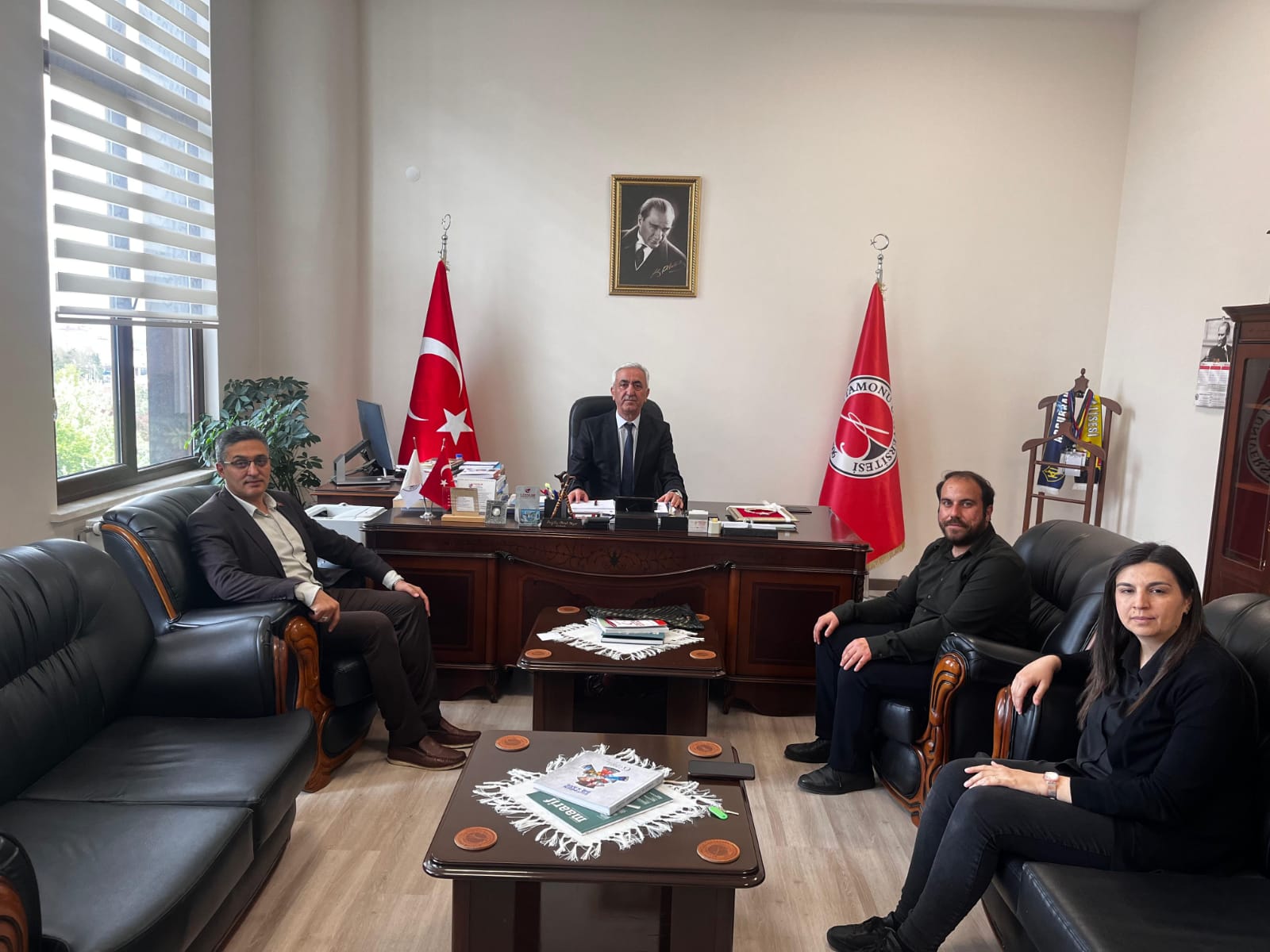Azdavay Atatürk İlkokulu Yöneticileri Dekanımızı ziyaret ettiler