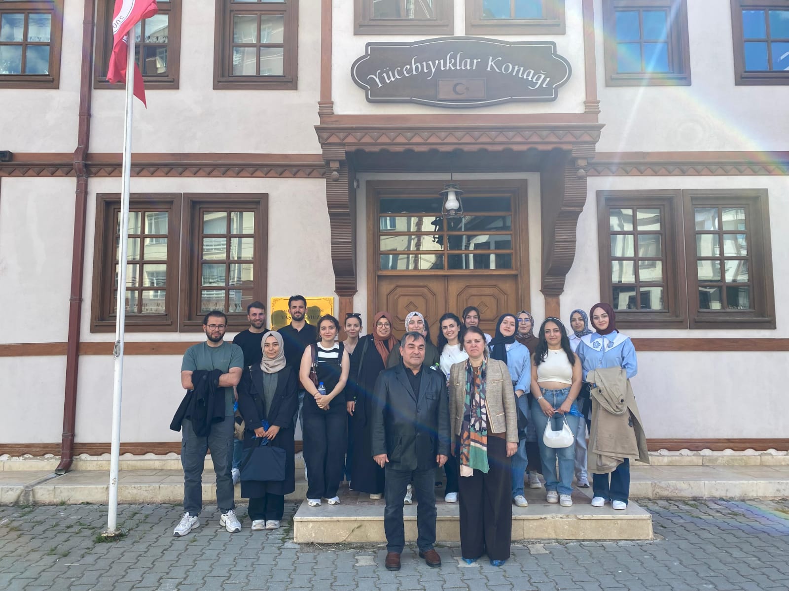 FEN BİLGİSİ ÖĞRETMEN ADAYLARIMIZ KASTAMONU ÜNİVERSİTESİ YAŞAYAN MÜZE VE ŞEHİR ARŞİVİNDE