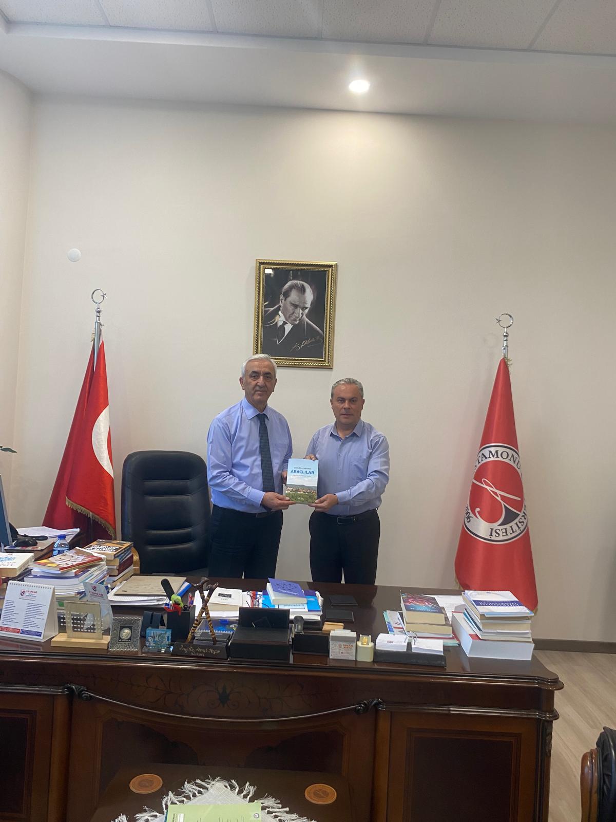 Prof. Dr. Eyüp AKMAN’ın Yeni Kitabı Yayınlandı