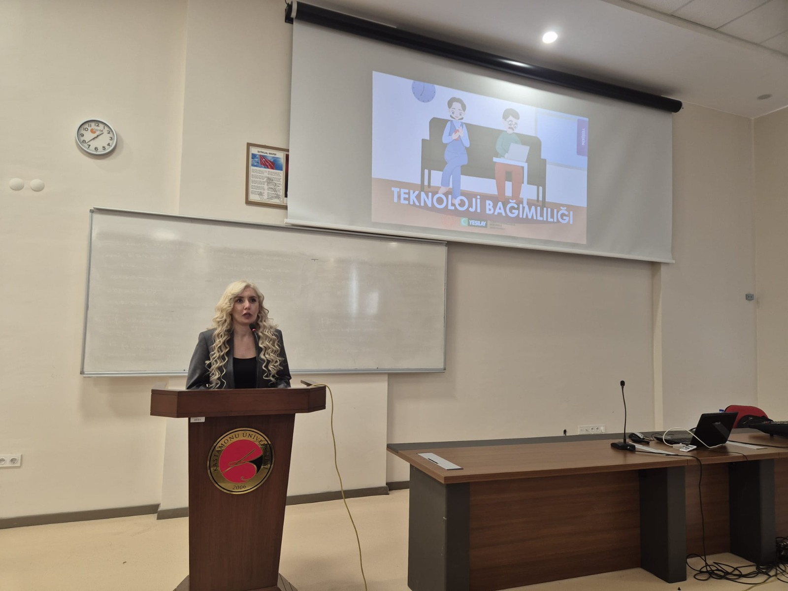 Fakültemizde YEDAM tarafından “Kumar ve Teknoloji Bağımlılığı” Konulu Bilgilendirme Etkinliği Düzenlendi