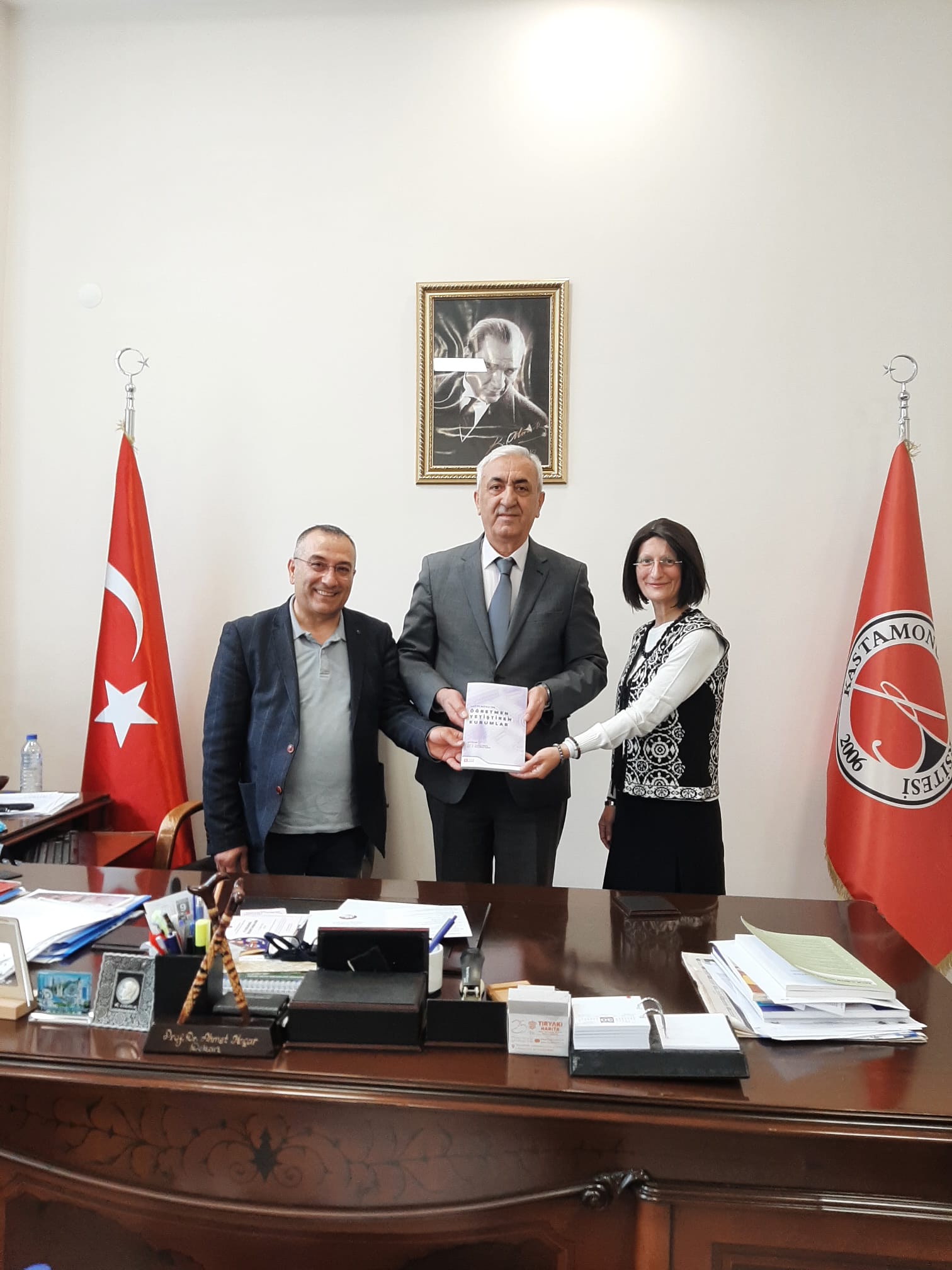 Eğitim Tarihi Alanına Yeni Bir Kaynak: “Kastamonu'da ÖĞRETMEN YETİŞTİREN KURUMLAR” kitabı yayımlandı.