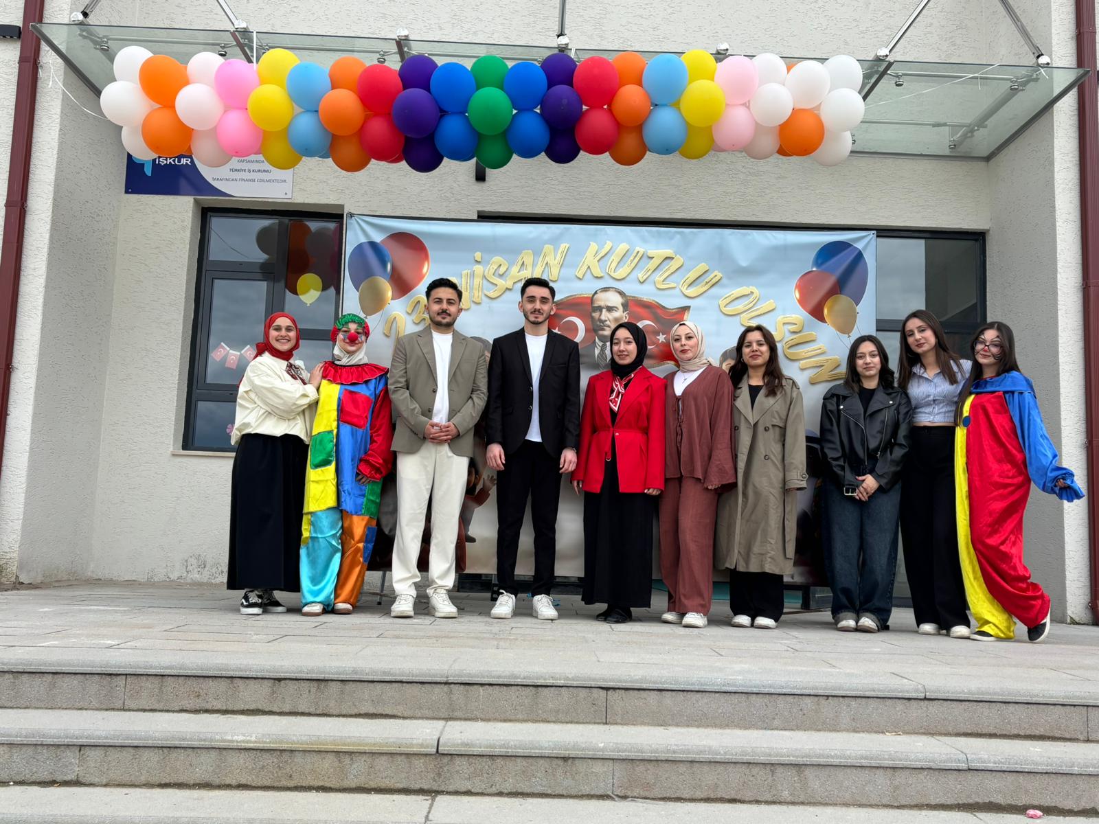 Geleceğin Öğretmenleri Minik Kalplerle Buluştu!