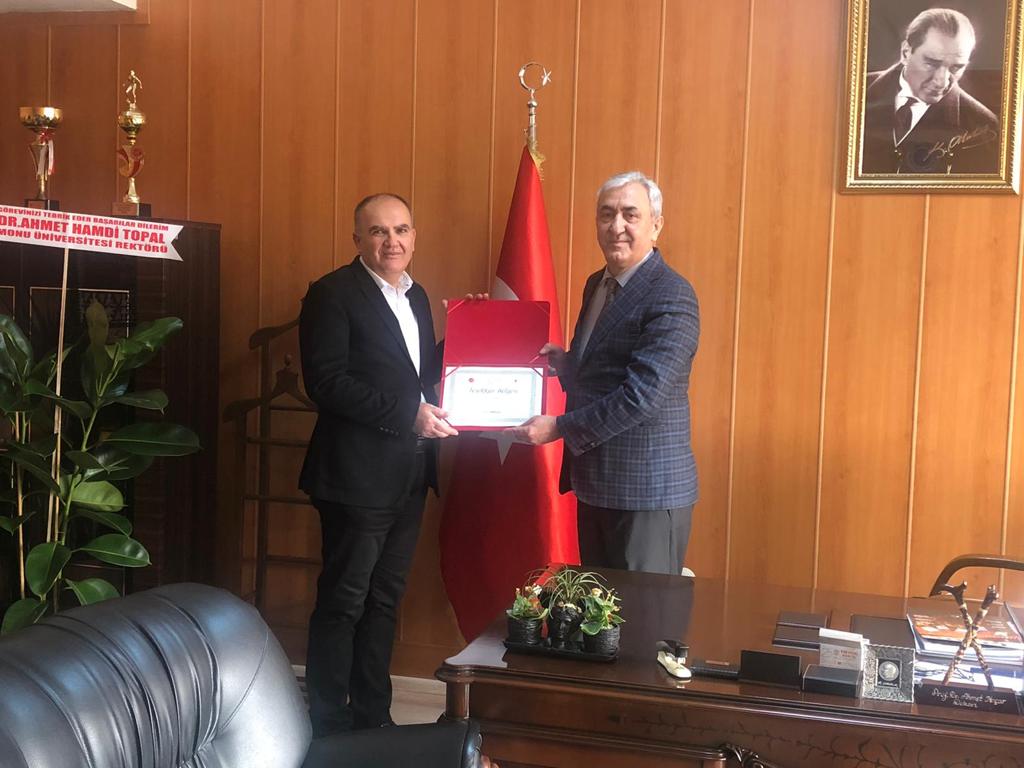 İlhan Bey