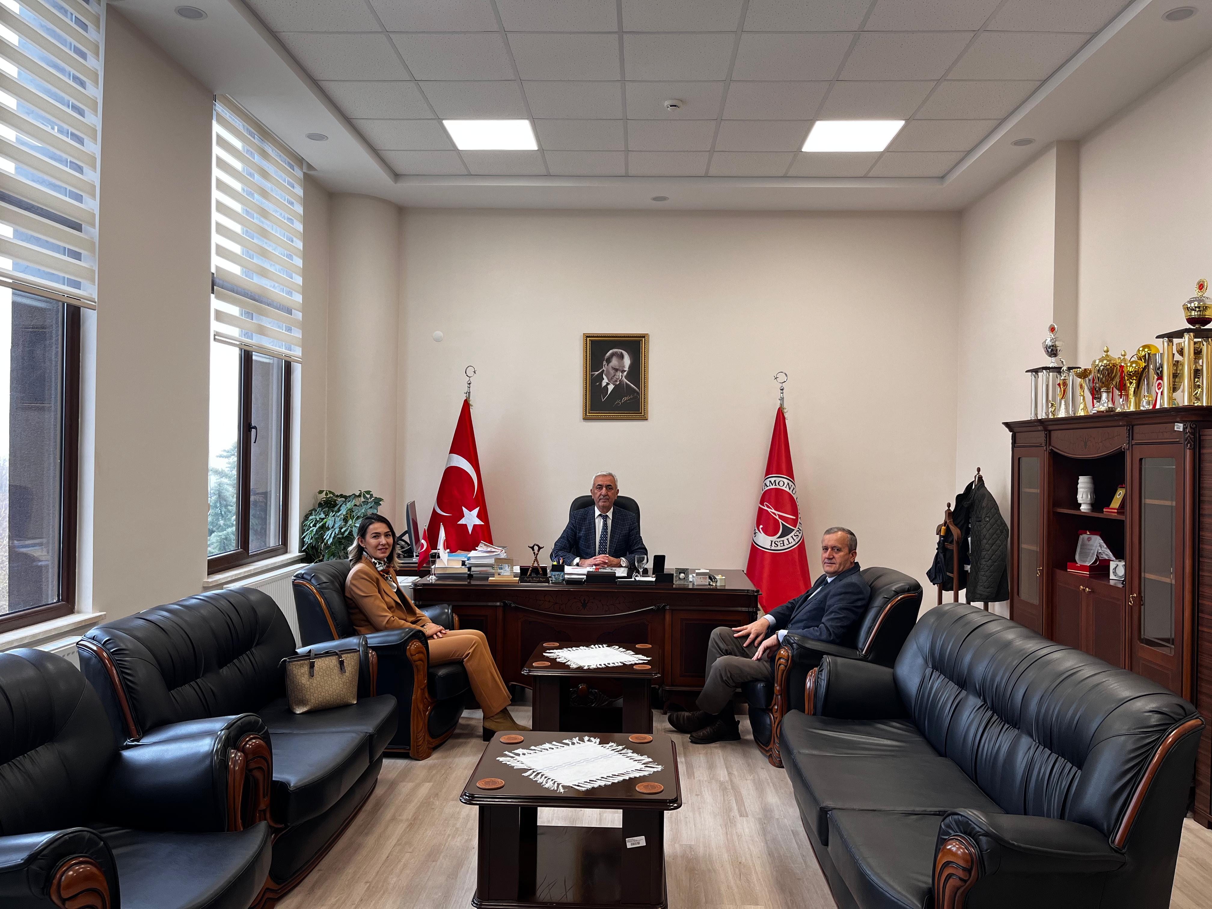 Ticaret İl Müdür Vekili Kübra YUMRUDAŞ Dekanımızı Ziyaret Etti