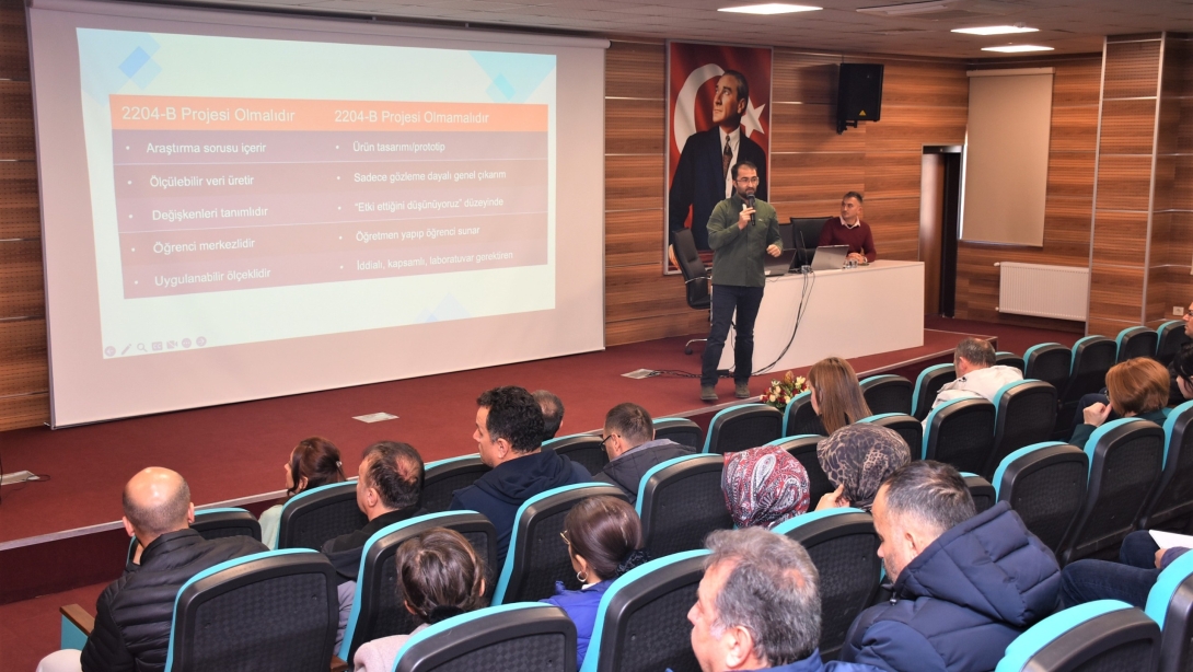 TÜBİTAK 2204-A ve 2204-B Araştırma Projeleri Yarışması Danışman Öğretmenlerine Yönelik Bilgilendirme Toplantıları Gerçekleştirildi