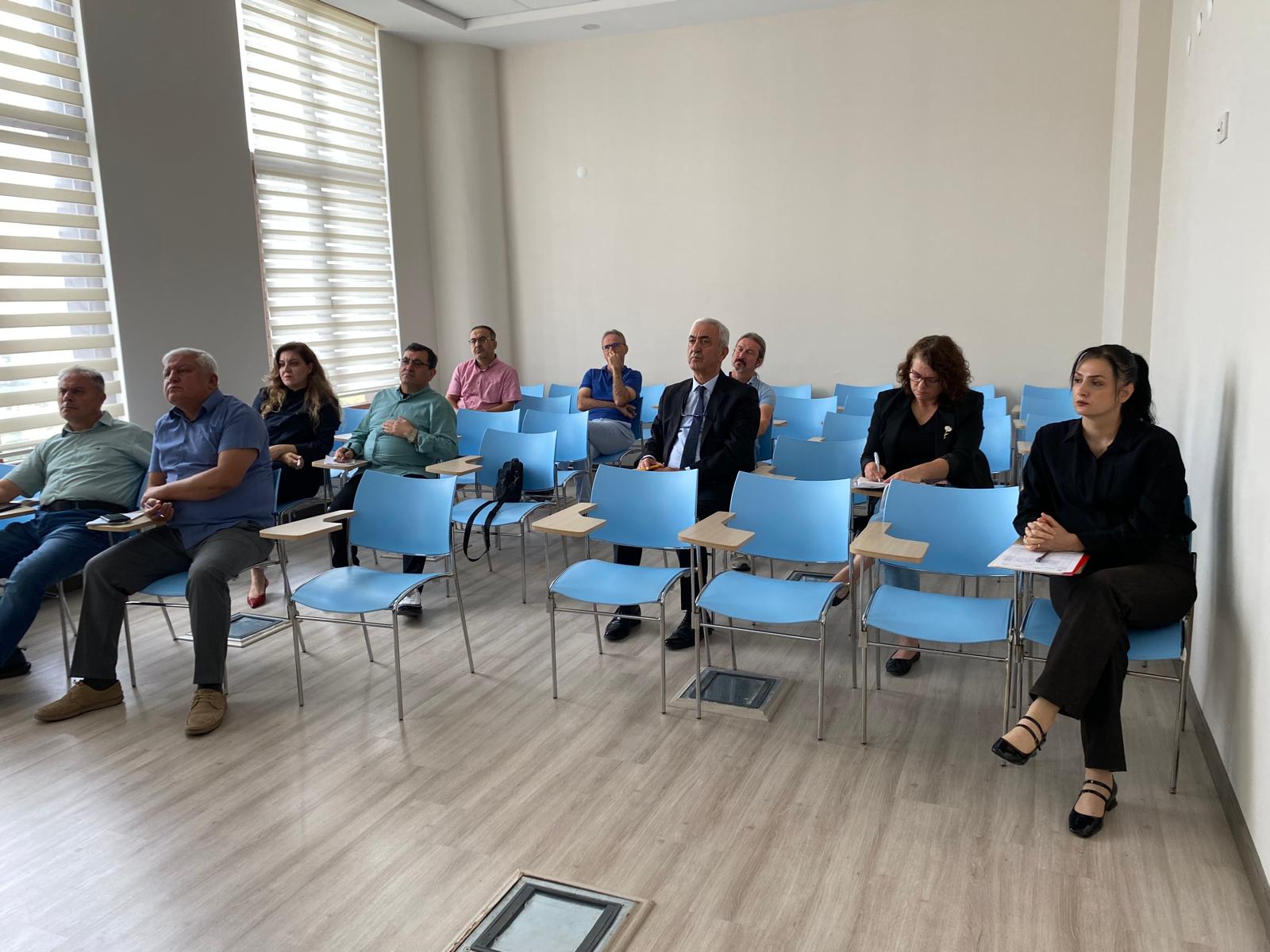 Eğitim Fakültesinde Program Çıktıları Değerlendirme Sistemi (PCDS) Eğitimi Gerçekleştirildi