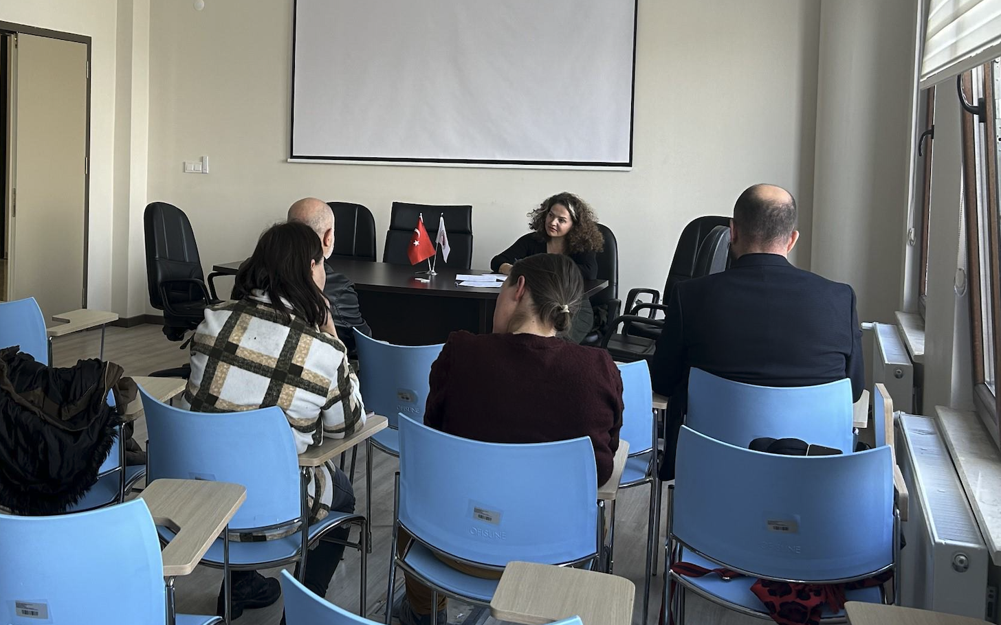Fakültemizde 2024-2025 Bahar Döneminde Yabancı Uyruklu Öğrencilere Yönelik Toplantı Düzenlenmiştir