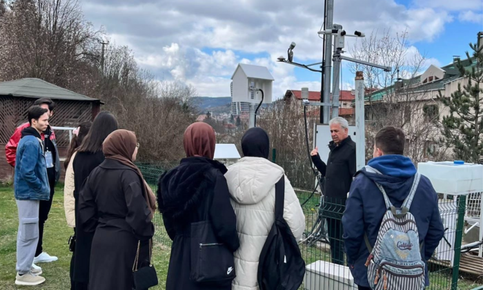 Sosyal Bilimler Topluluğundan Kastamonu Meteoroloji İstasyon Müdürlüğü’ne Ziyaret