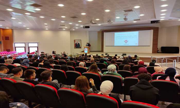 Fakültemizde Oryantasyon Programı Gerçekleştirildi
