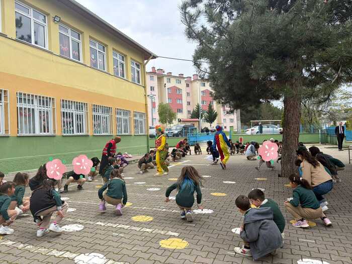 PDR Öğrencilerinden Çocukların Duygusal Gelişimine Katkı: “Duygular Bahçesi Çocuk Şenliği” Sosyal Sorumluluk Projesi Tamamlandı