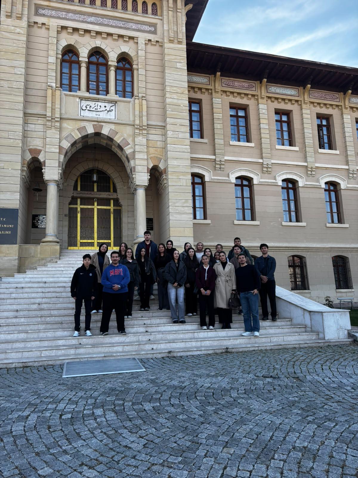 Sosyal Bilgiler Öğretmen Adayları Kastamonu Kent Tarihi Müzesini Ziyaret Etti